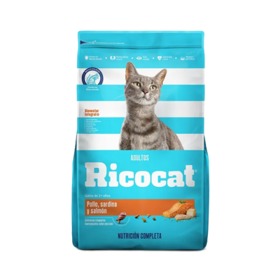 Ricocat Adulto Pollo, Sardina y Salmón 9kg